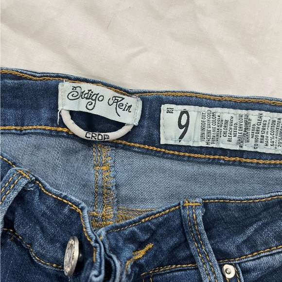 Indigo Rein Jeans - Picture 3 of 3